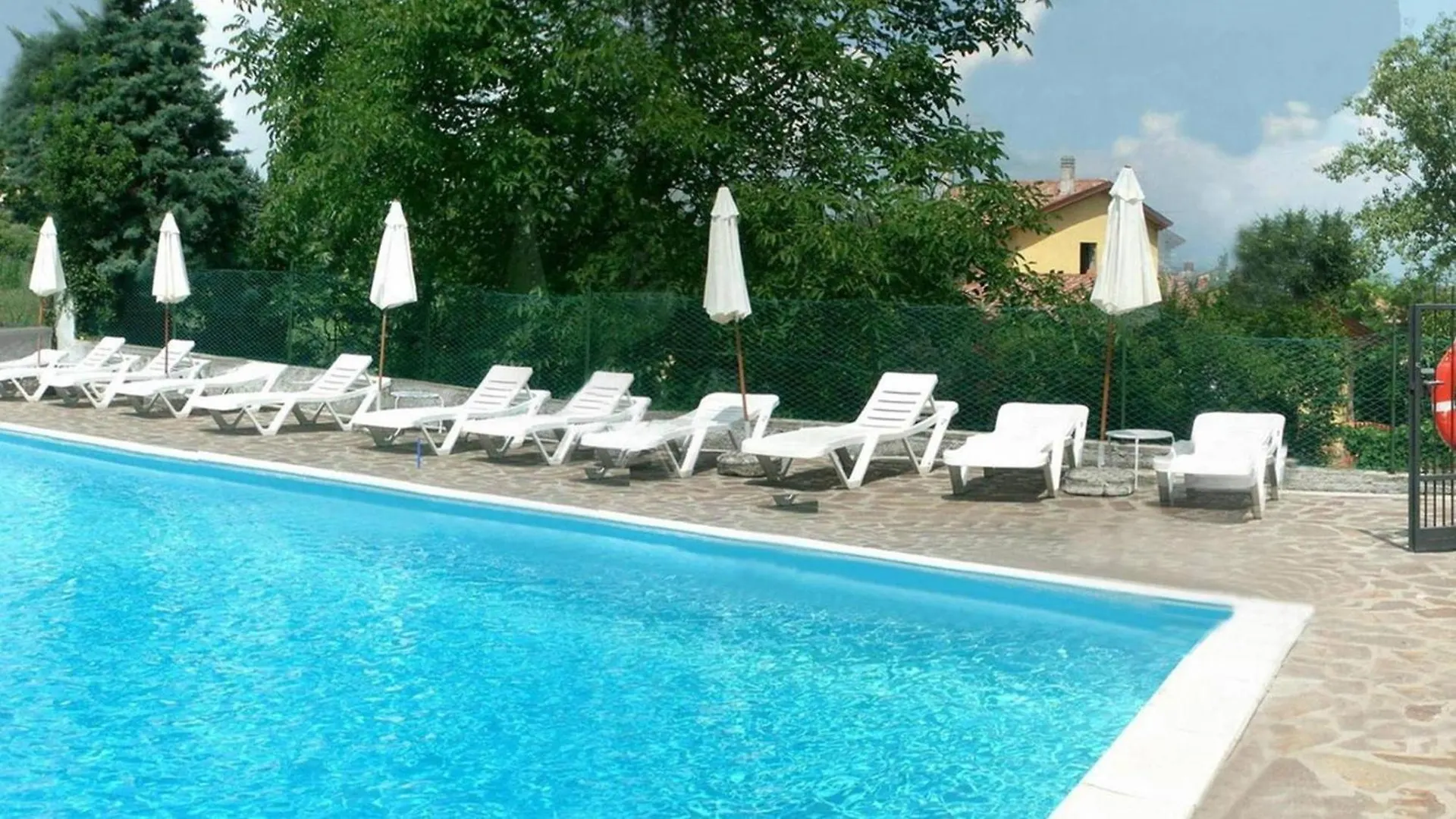 Zu-Lago Di Garda Apartment Bo-Ol Peschiera del Garda Itália